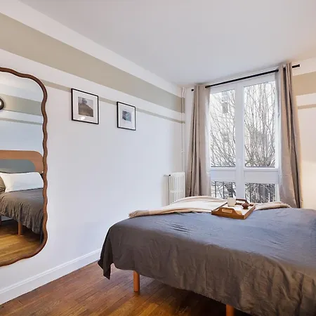 Halic - 3 A Levallois-perret Apartment *